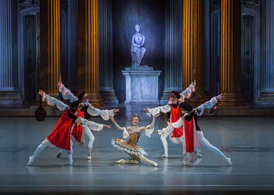 Классику русского балета впервые представят приморские артисты на сцене в КНДР