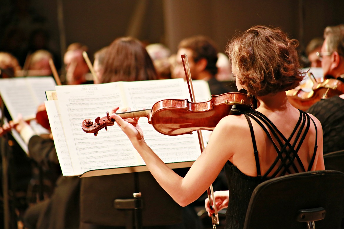 Российский национальный оркестр дарит новогоднее настроение