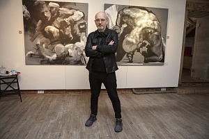 Арсений Блинов на выставке “Иероглиф столкновения”, InGallery
