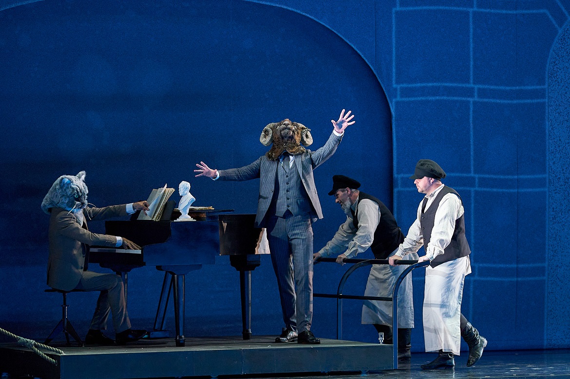 Три в одном