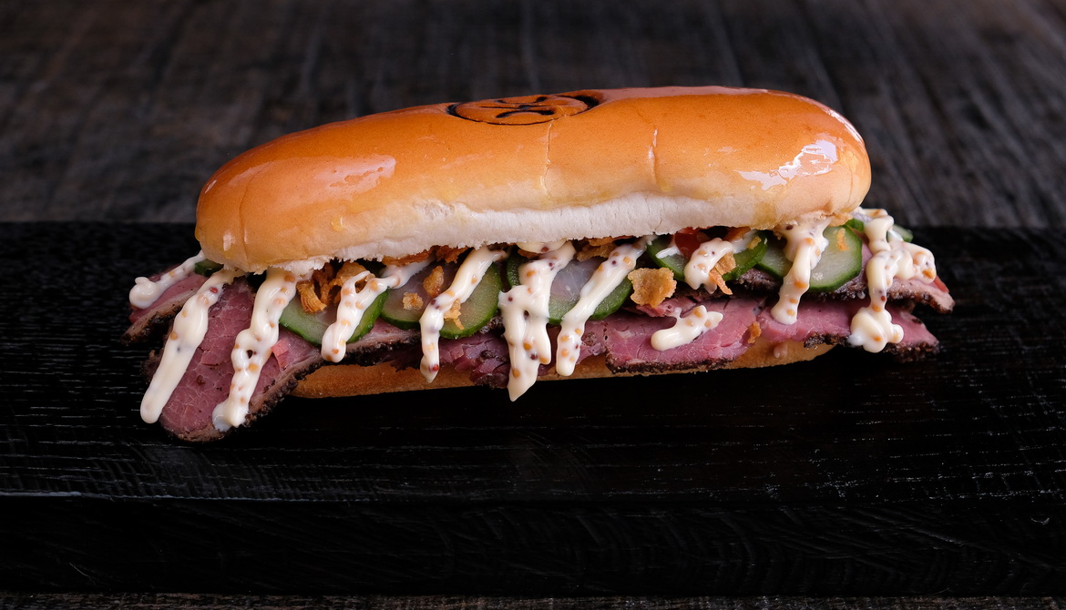 Рождественский ужин от московского ресторана “Жирок” в Made in China