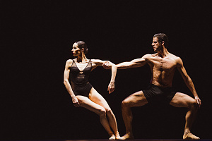 Vertigo. Хореография Мауро Бигонцетти. Исполнители: Диана Вишнева, Марсело Гомес