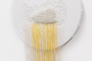 Устина Яковлева, Без названия, 2022. Холст, бисер, шелковая нить