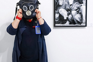 Светлана Рослова. Из проекта “Выставочные люди”. 2020