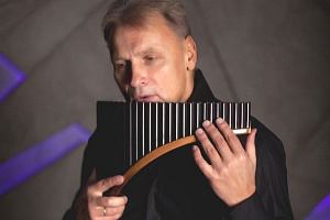 Олег Минаков