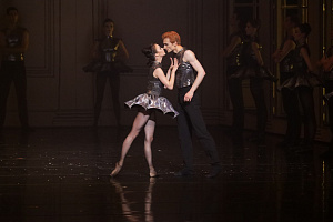 “Поцелуй феи”. Фото Наташи Разиной