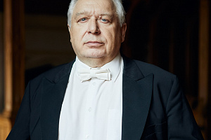 Александр Титов