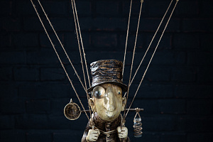 Дмитрий Шустров. Паганель. 2011