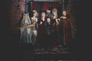 “Финист — ясный сокол” (“Боярские палаты”)