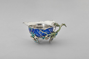 Чарка. Китай, эпоха Цин (1644—1912), XVIII — начало XIX в. (?) Из собрания П. Ф. Карабанова. Музеи Московского Кремля