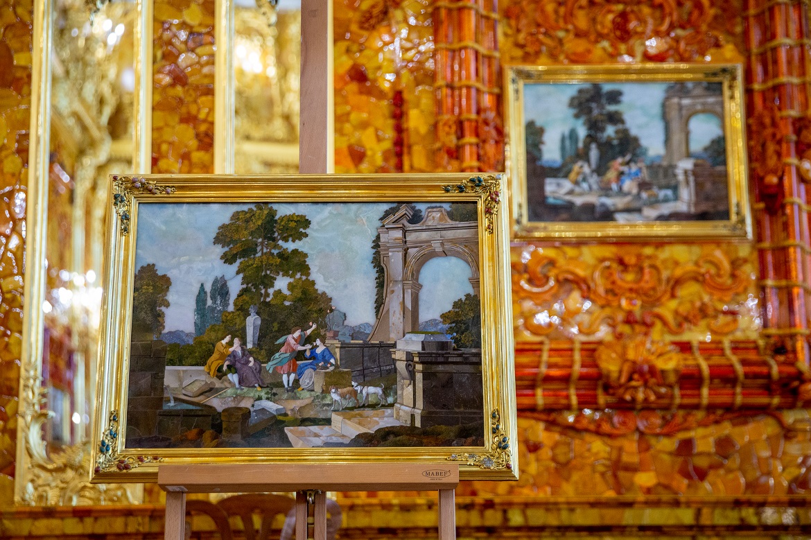 В Екатерининском дворце выставляют подлинное “Осязание и обоняние”